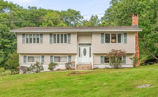 House in Airmont, New York, United States 1