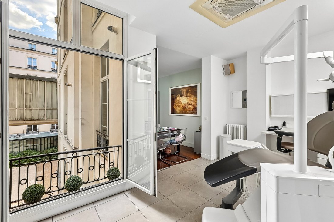 Apartment in Saint Merri, Paris 4e Arrondissement, Paris 4 - 19014341