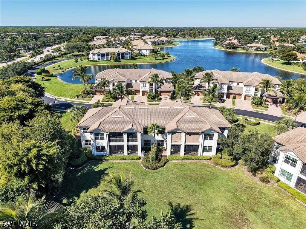 Condo in Naples, Florida, United States 5 - 19012282