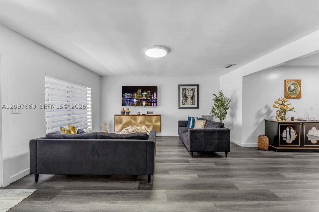 House in Miami, Florida, United States 5 - 19009591