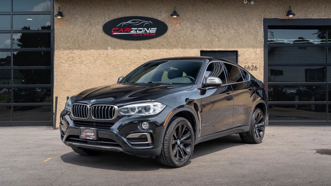 Suv in Kenosha, WI, United States 1 - 19015759