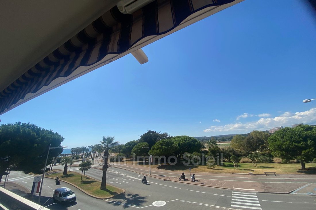 Apartment in Val de Cagne-Colline Route de Vence, Cagnes-sur-Mer, France 1 - 19010389