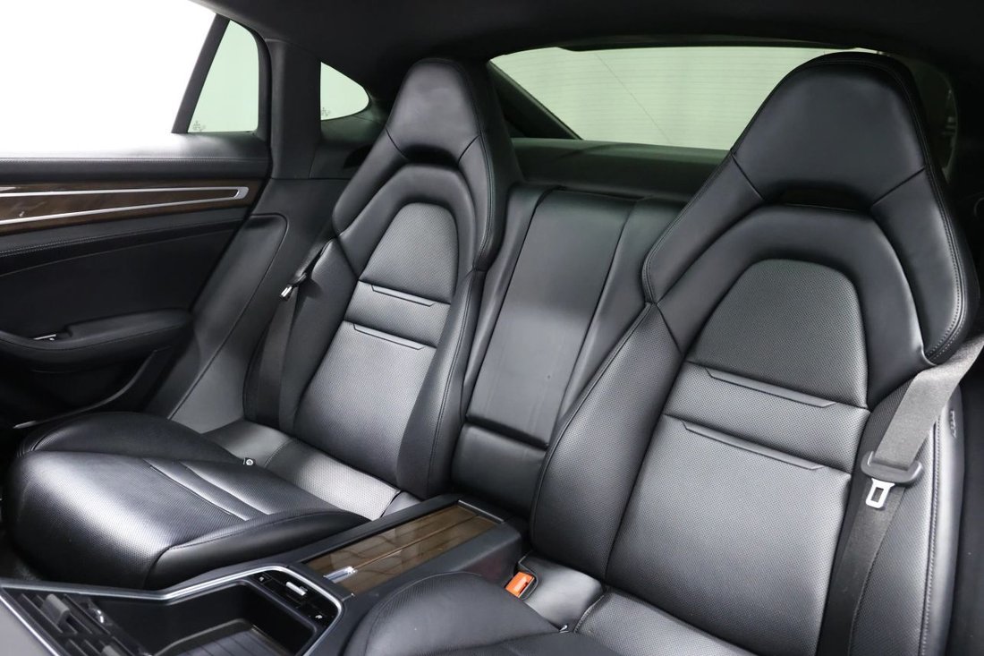 Sedan in Jacksonville, FL, United States 3 - 19015847