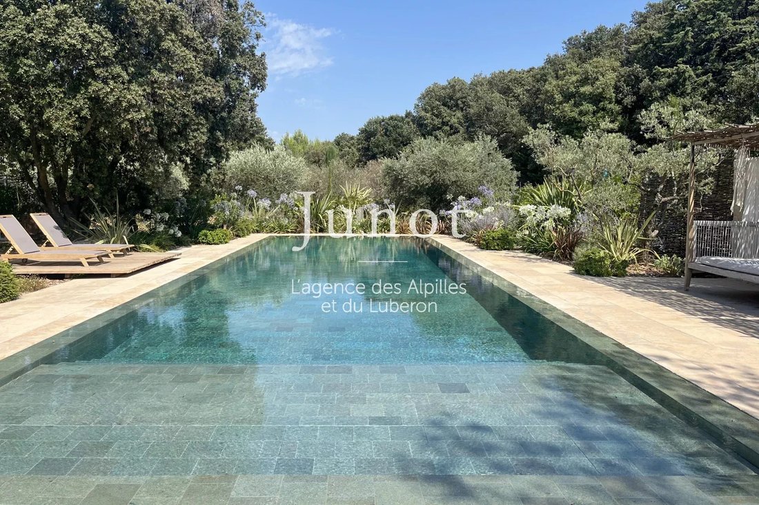Casa en Eygalières, Provenza-Alpes-Costa Azul, Francia 3 - 19009865
