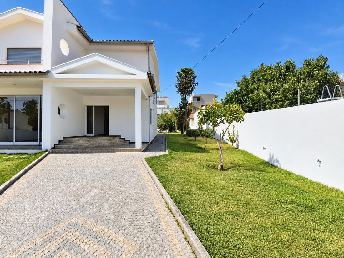 Maison à Tamel, Braga, Portugal 5 - 18677907