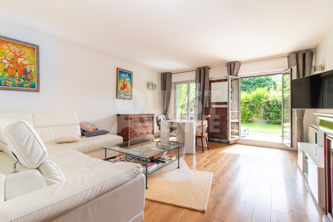 Apartment in Saint-Cloud, Ile-de-France, France 3 - 17426976