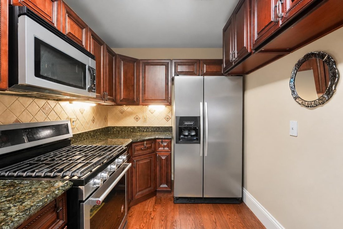 Condo in Union City, New Jersey, United States 4 - 19010366