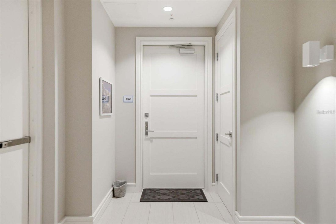 Condo in Sarasota, Florida, United States 2 - 19013150