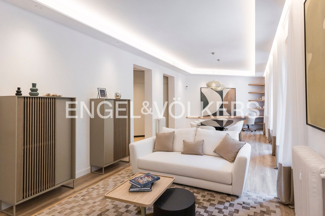 Apartment in Barrio Salamanca, Madrid, Spain 2 - 19014905