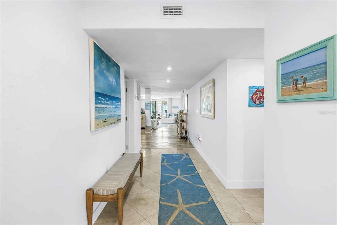 Condo in St. Pete Beach, Florida, United States 3 - 19009494