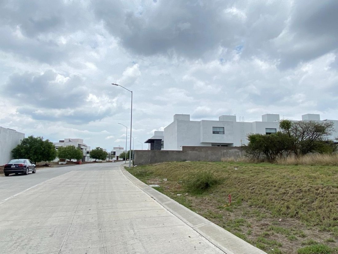 Land in San Juan del Río, Querétaro, Mexico 1 - 19011836