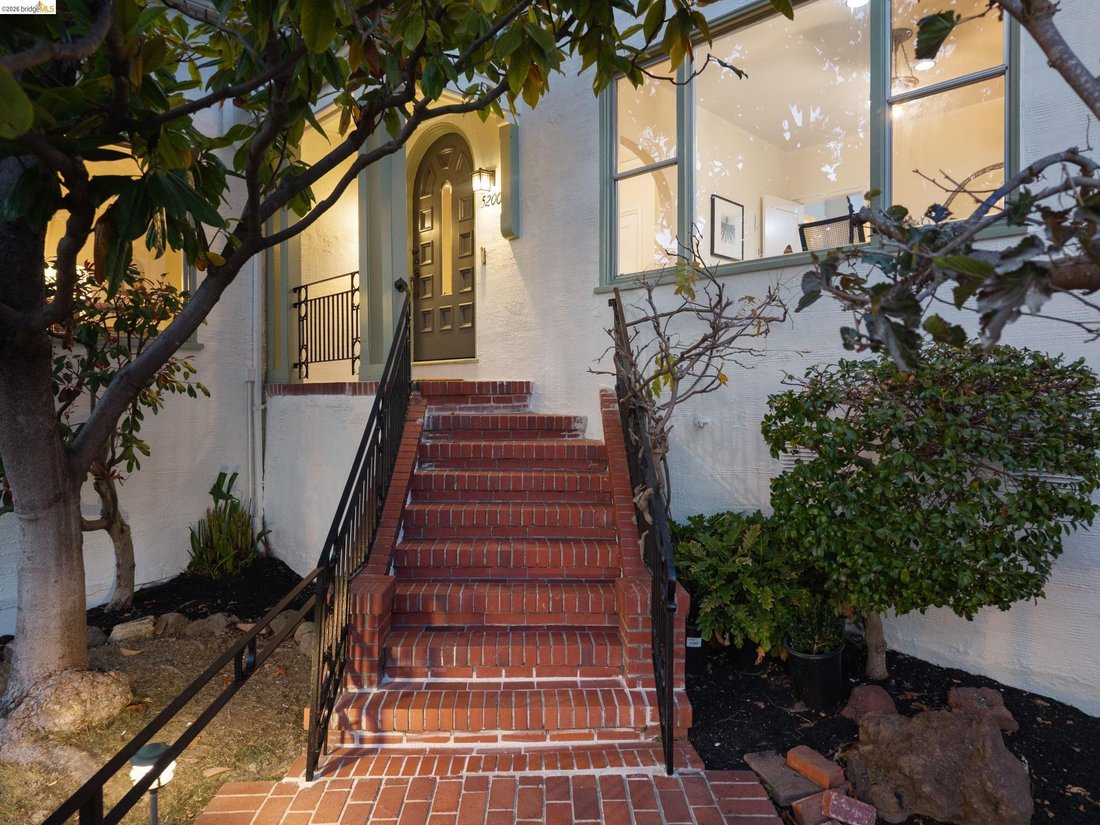 House in Oakland, California, United States 2 - 19014664