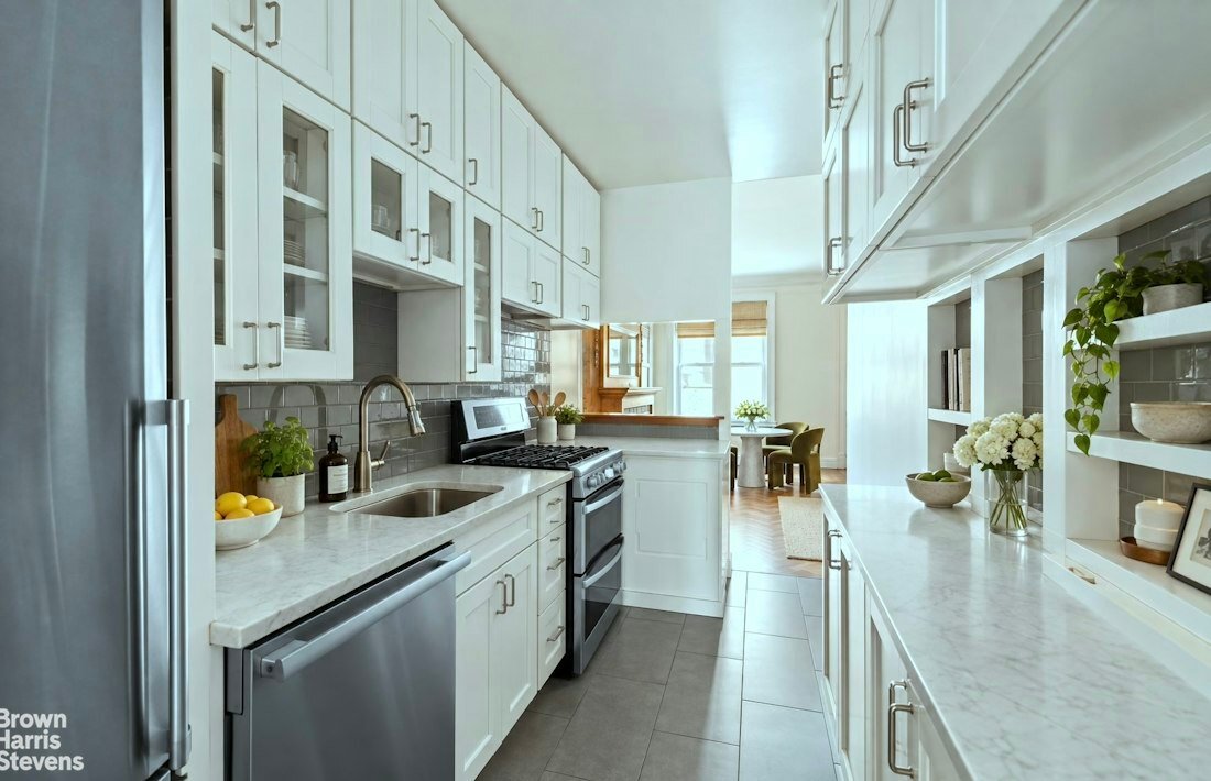 Co Op in New York, New York, United States 4 - 19012912