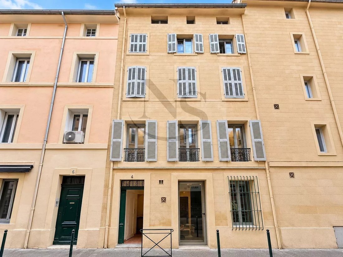 Autres à Comtale-Cente-Cours Mirabeau, Aix-en-Provence, France 1 - 17094576