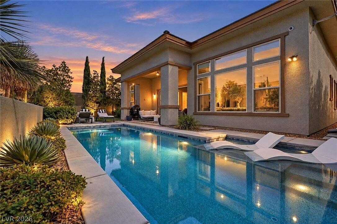 House in Las Vegas, Nevada, United States 2 - 19012161