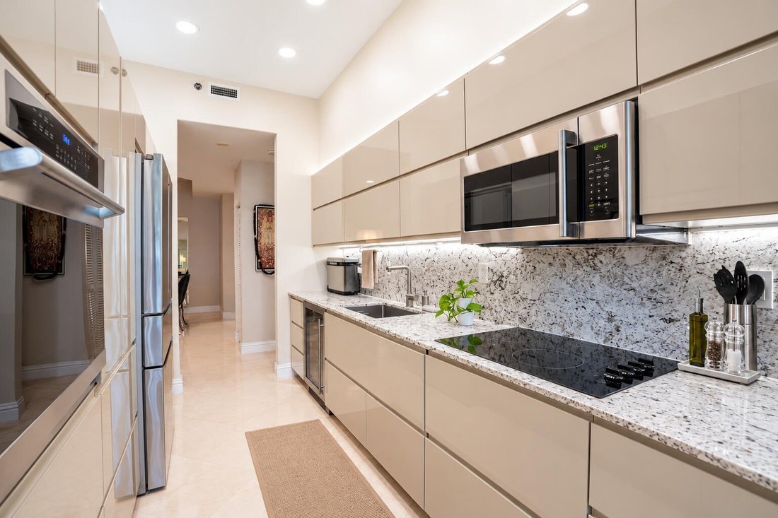 Condo in Aventura, Florida, United States 4 - 19013273