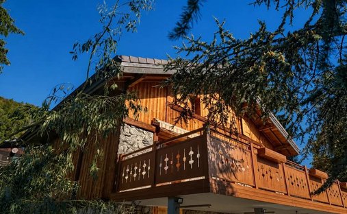 Chalet in Cluses, Auvergne-Rhône-Alpes, France 1