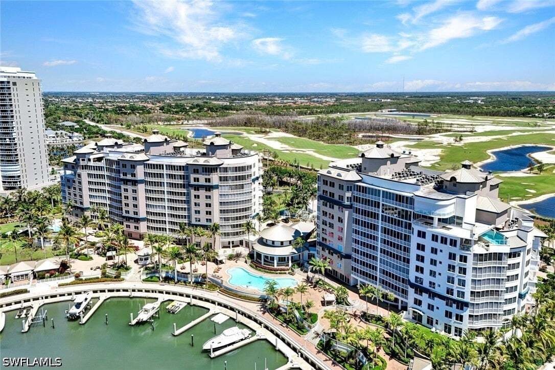 Condo in Bonita Springs, Florida, United States 2 - 19008999