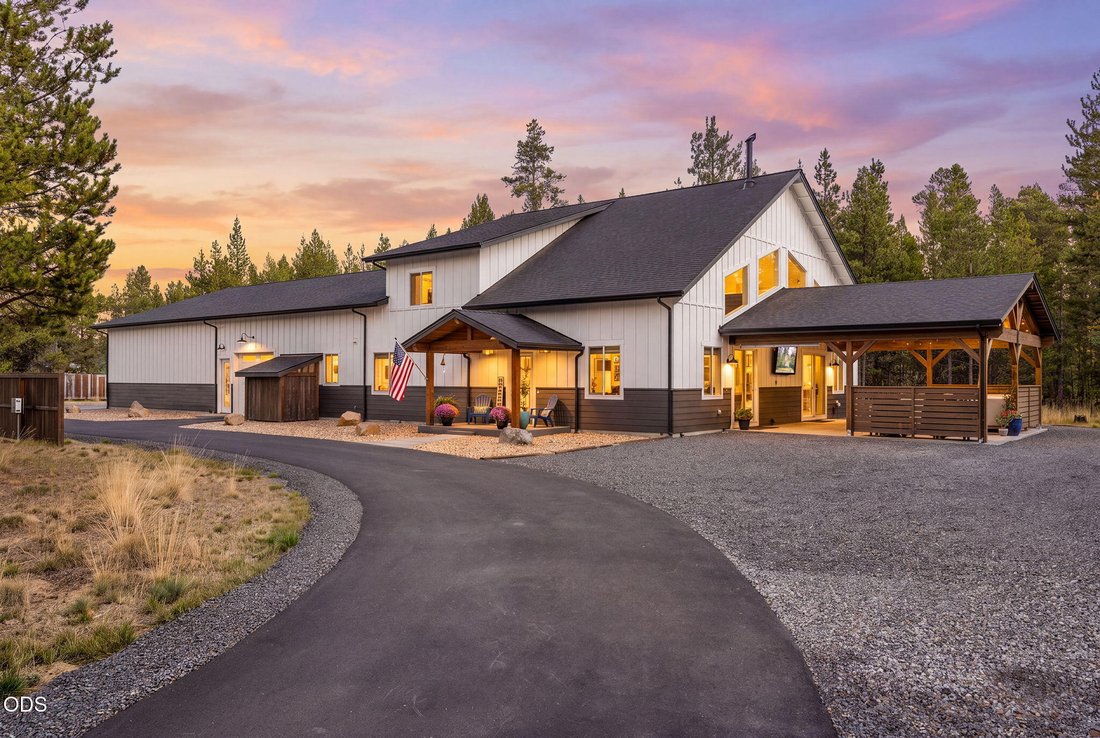 House in La Pine, Oregon, United States 1 - 19012025