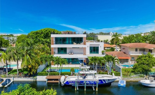 Maison à North Miami Beach, Floride, États-Unis 1