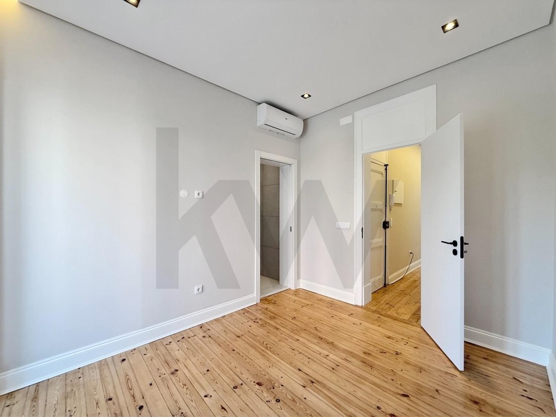 Apartment in Areeiro, Lisbon, Portugal 4 - 19010021