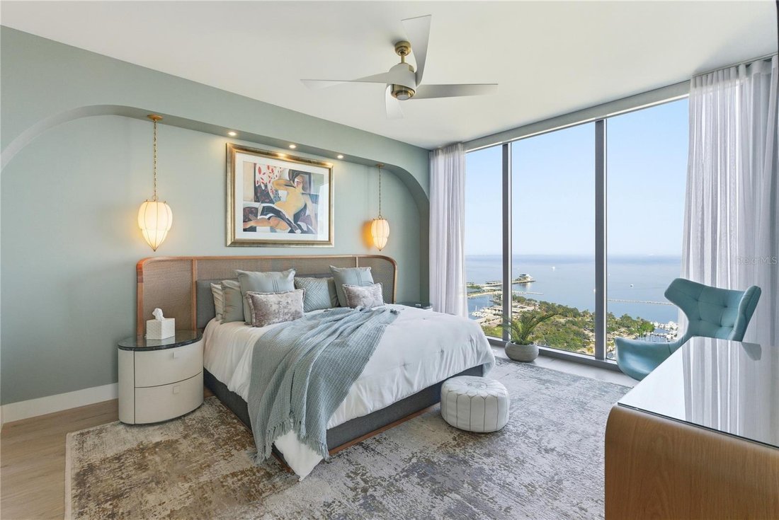 Condo in St. Petersburg, Florida, United States 4 - 19010033