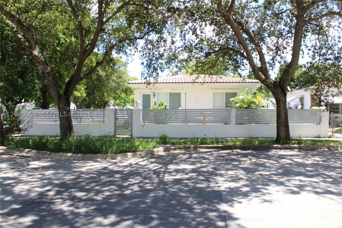 House in Miami, Florida, United States 2 - 19013365