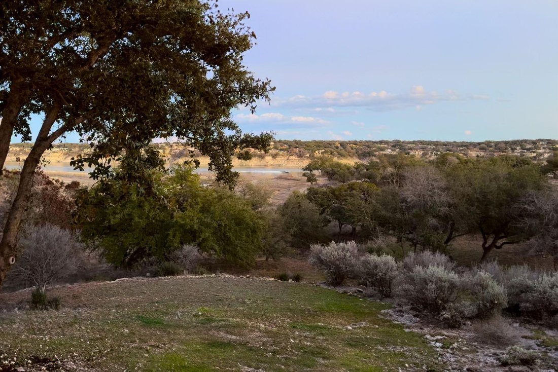 Townhouse in Jonestown, Texas, United States 5 - 19013201