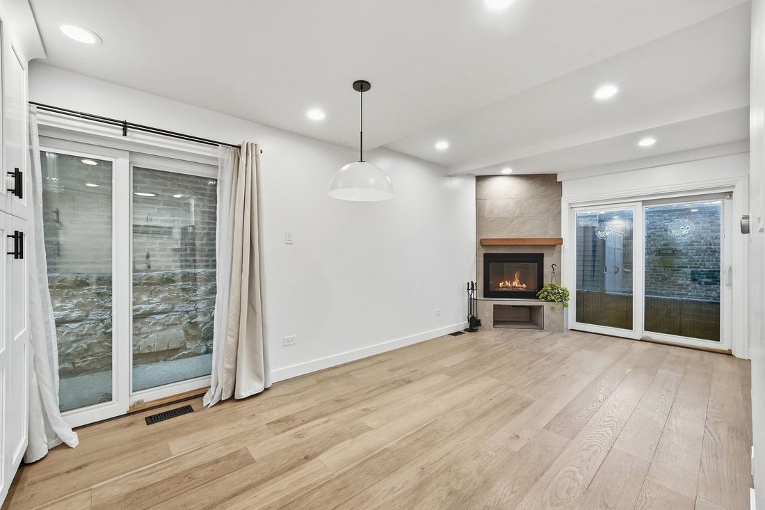 Condo in Chicago, Illinois, United States 5 - 19013359