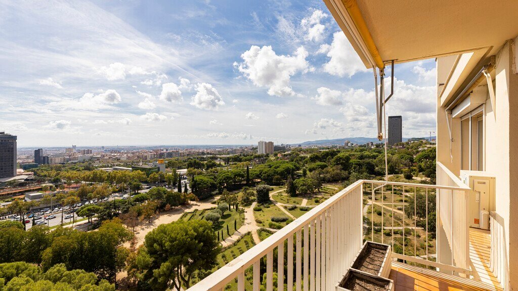Apartment in Les Corts, Barcelona, Spain 3 - 19014952