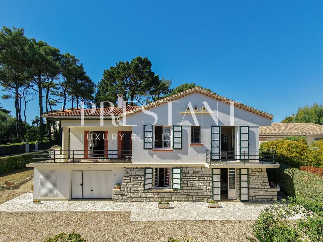 House in Anglet, Nouvelle-Aquitaine, France 2 - 19015242