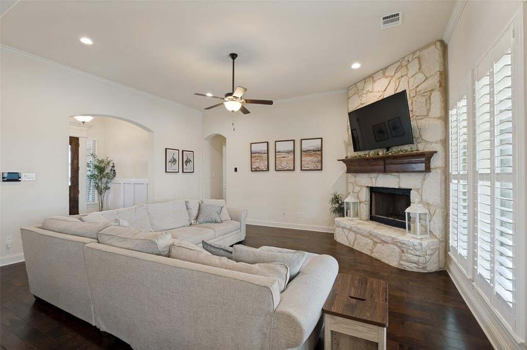 House in Waxahachie, Texas, United States 5 - 19014273