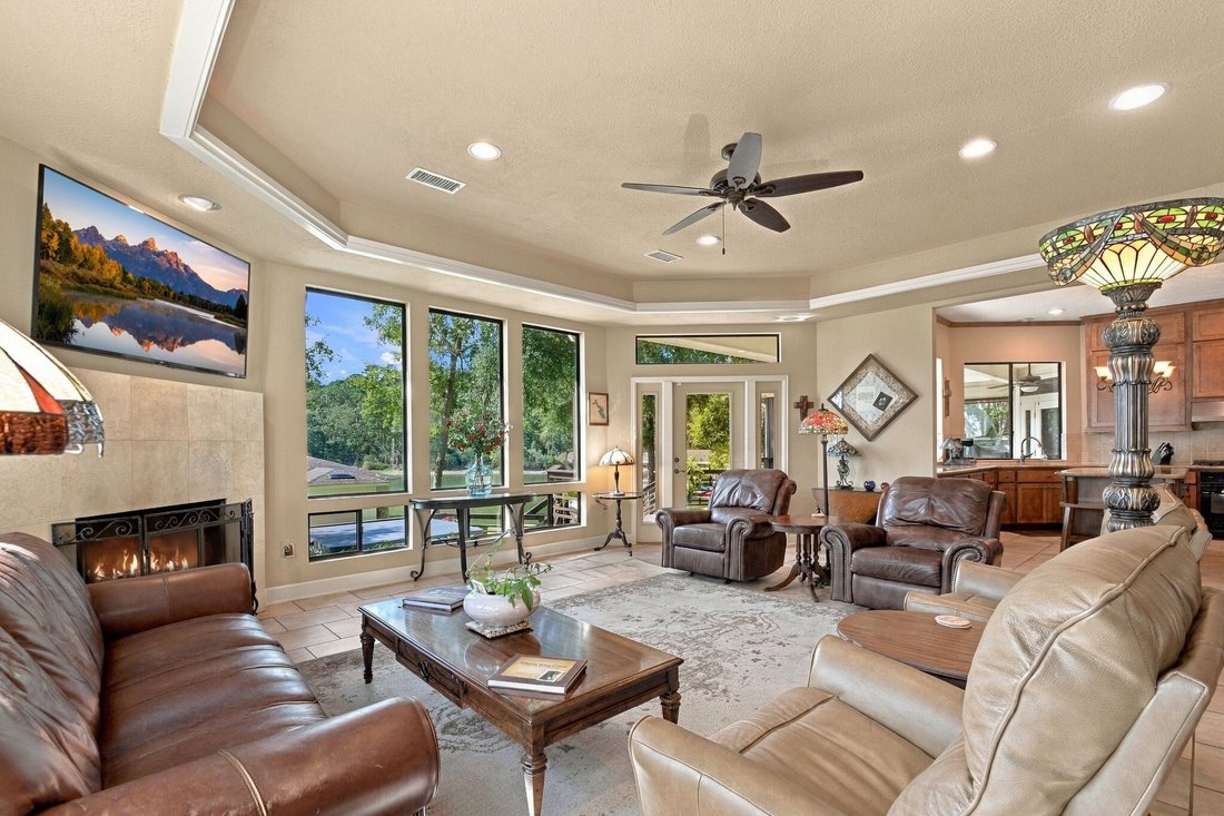 House in Oakhurst, Texas, United States 4 - 19014067