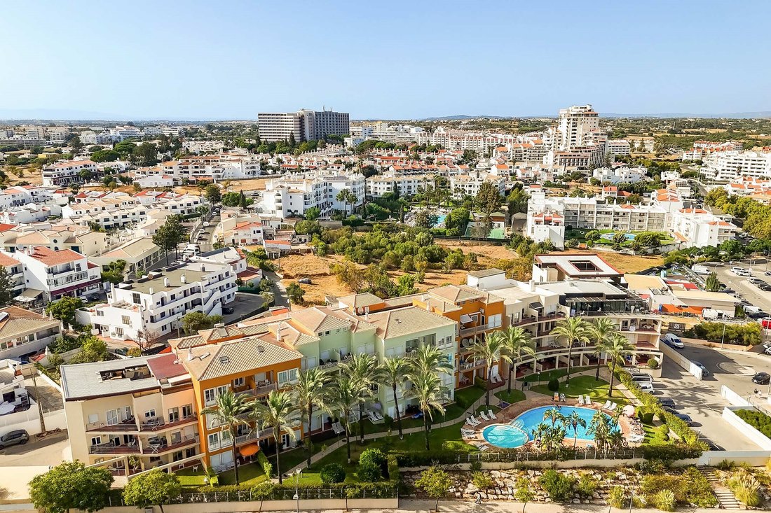 Penthouse in Olhos de Agua, Algarve, Portugal 4 - 19015475