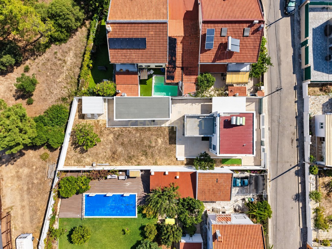 Villa in Charneca de Caparica e Sobreda, Setubal, Portugal 3 - 19015196