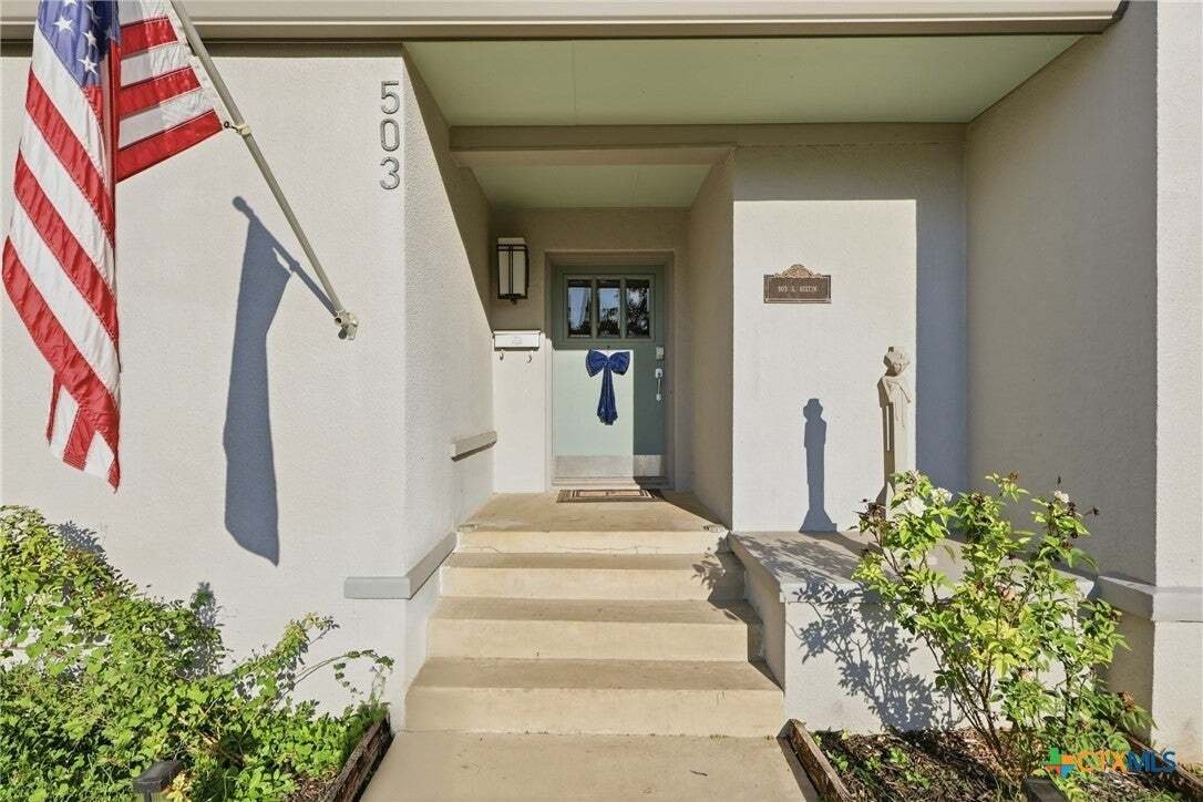 House in Seguin, Texas, United States 3 - 19012131