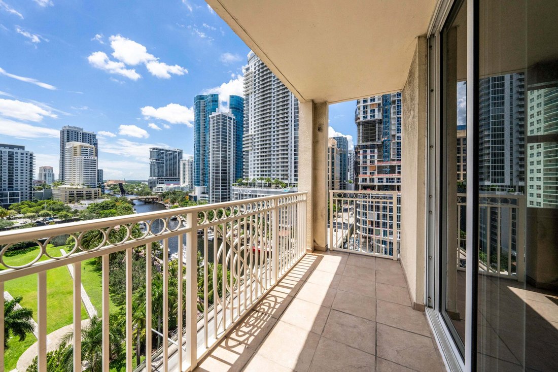 Condo in Fort Lauderdale, Florida, United States 5 - 19013238