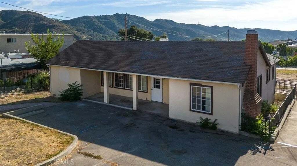House in Los Angeles, California, United States 1 - 19014185