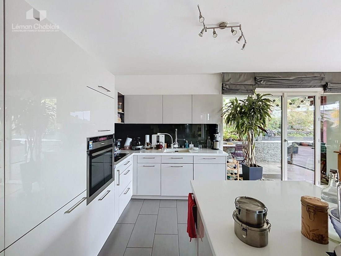 Apartment in Evian-les-Bains, Auvergne-Rhône-Alpes, France 3 - 19009647
