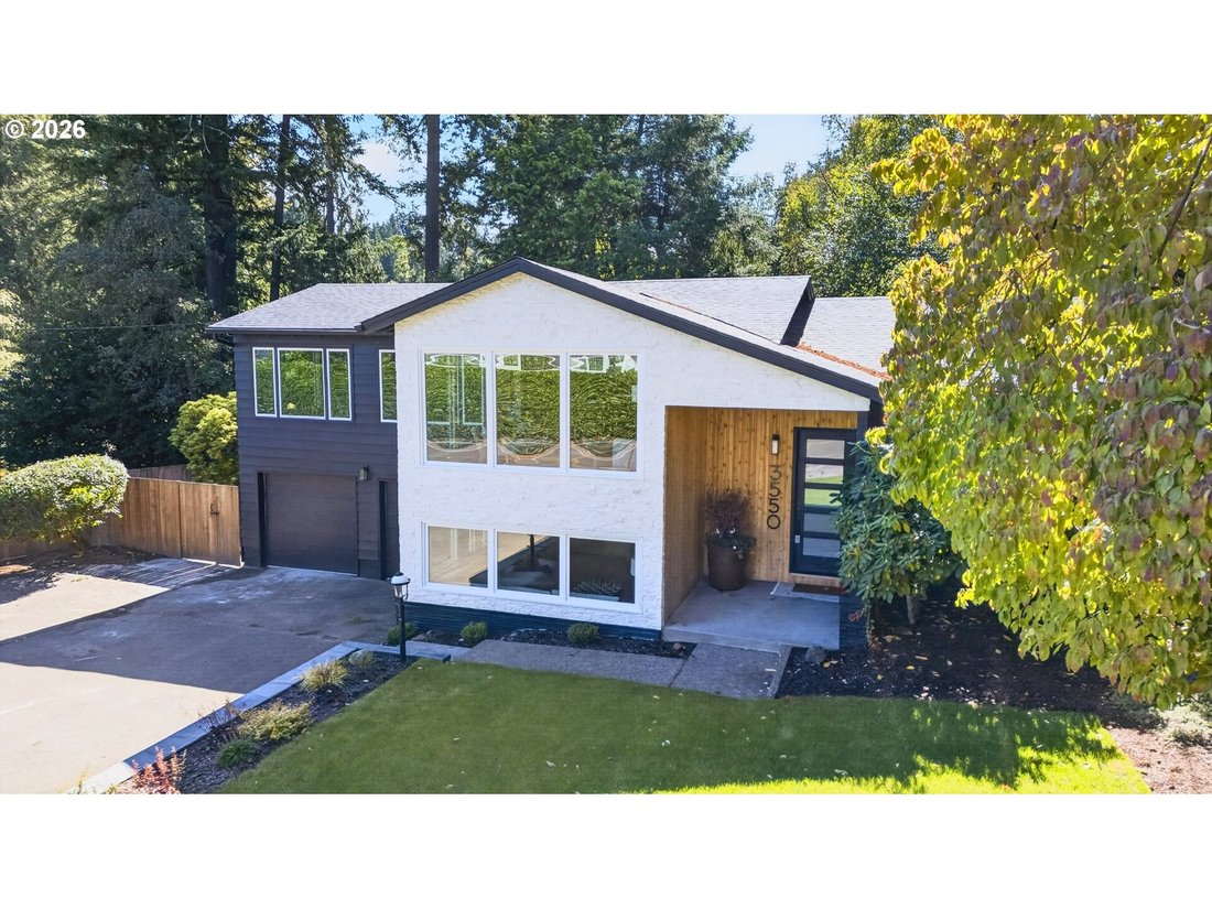 House in Lake Oswego, Oregon, United States 1 - 18061644