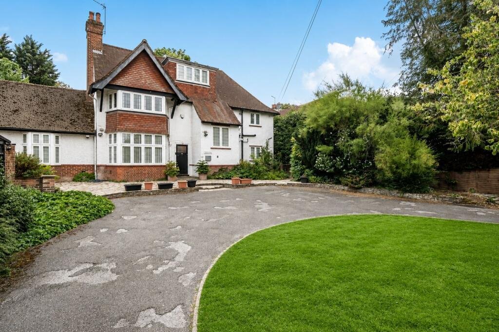 House in Tatling End, Gerrards Cross, England 1 - 19009404