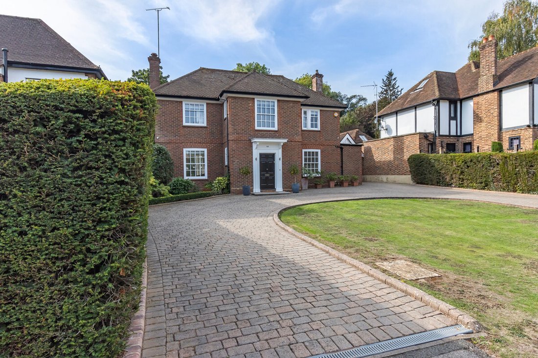 House in Barnet, England 1 - 19015216