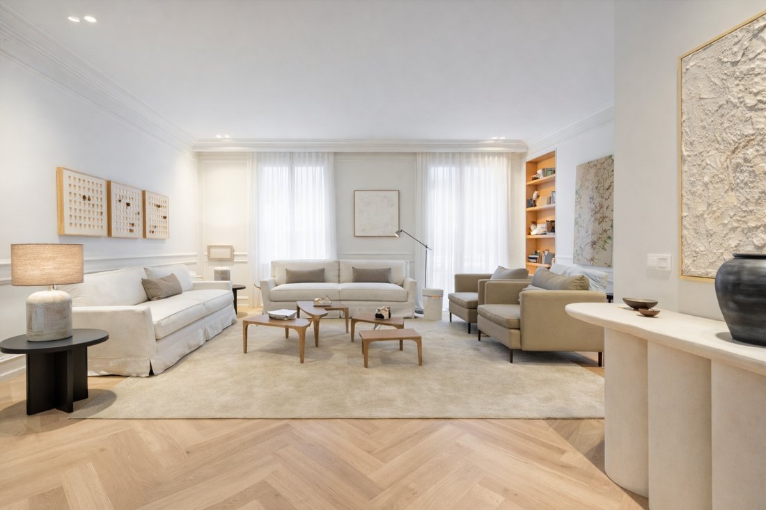 Apartment in Chamberi, Madrid, Spain 1 - 19014105