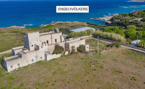 Apartamento en Otranto, Apulia, Italia 1