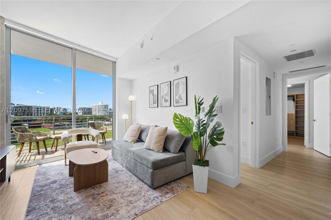 Condo in Miami, Florida, United States 3 - 19009564