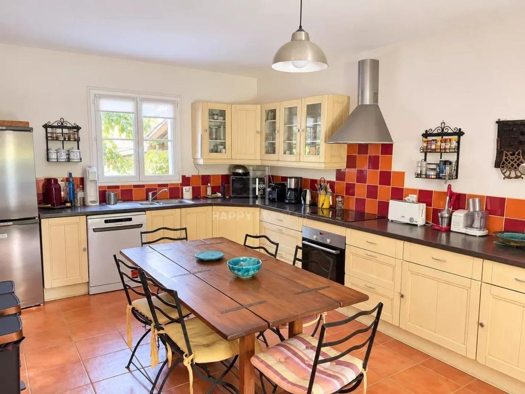 House in Maillane, Provence-Alpes-Côte d'Azur, France 4 - 19010865