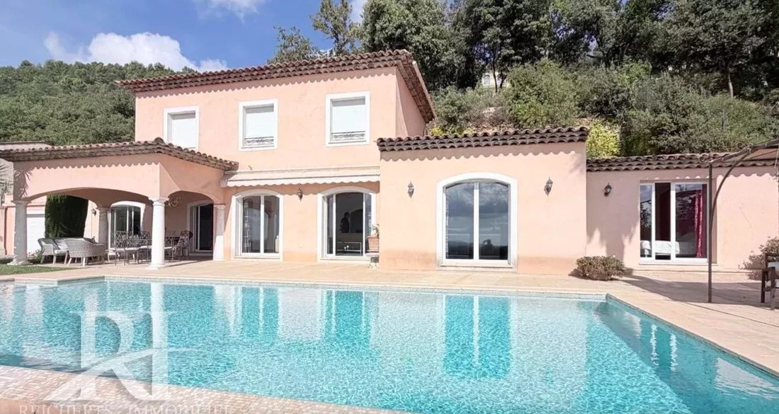 Villa in Spéracèdes, Provence-Alpes-Côte d'Azur, France 1 - 19010617