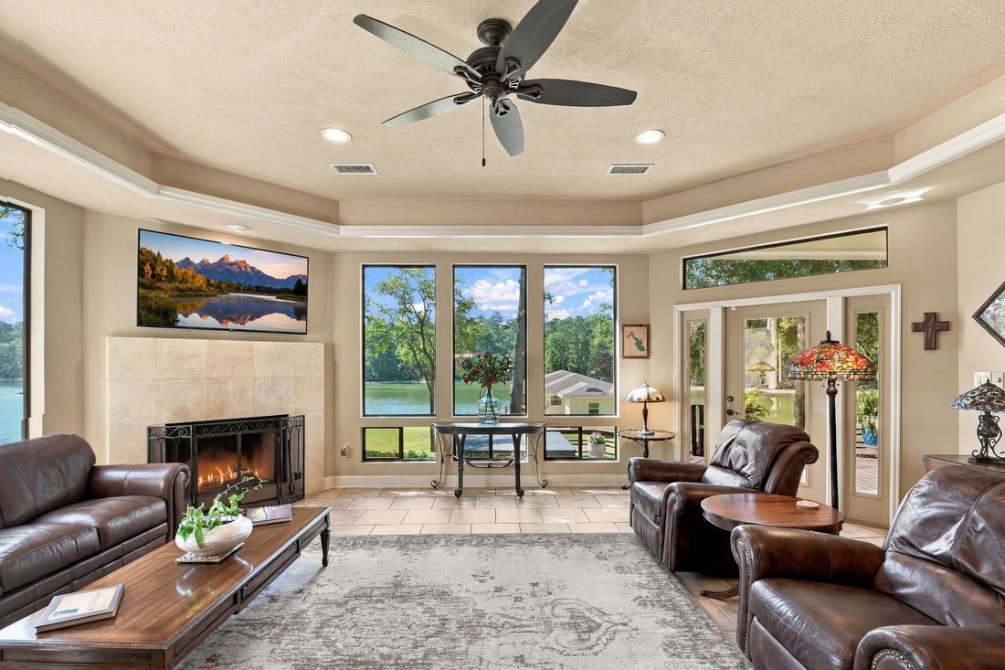 House in Oakhurst, Texas, United States 5 - 19014067
