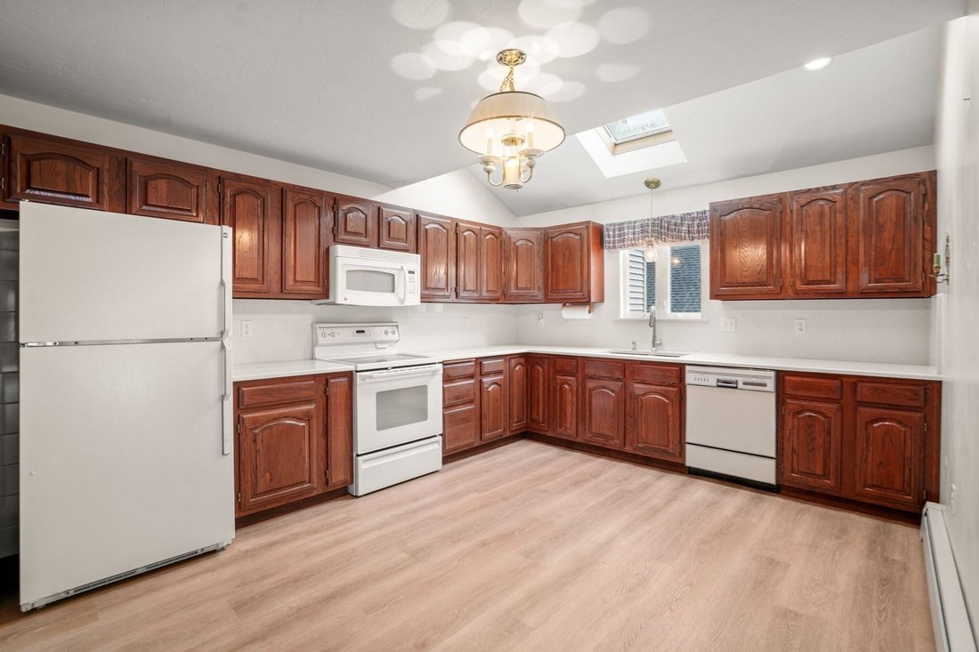 Altro a Millbury, Massachusetts, Stati Uniti 5 - 19011102