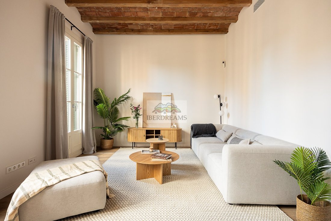 Apartment in Eixample, Barcelona, Spain 3 - 19015484